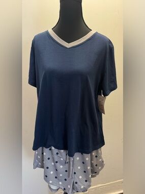 New York Laundry Loungewear Navy Top with polka dot shorts
